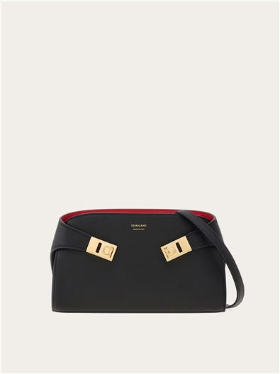 Hug Mini Crossbody