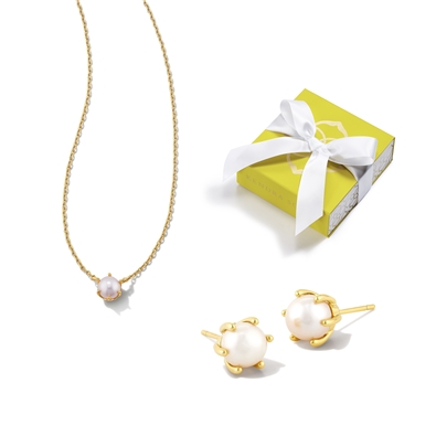 Ashton Pearl Necklace and Earrings Set